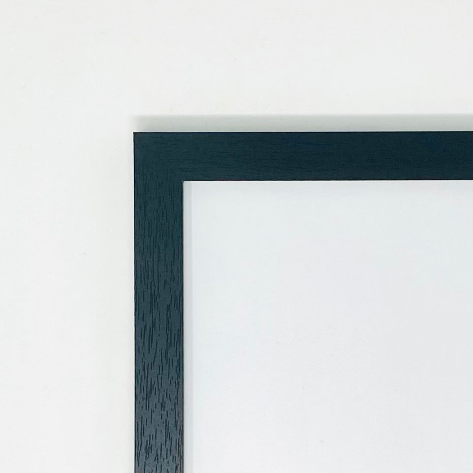 Jéhovah Sabaoth - L’Éternel le Maître de l’univers - Psaumes 46:7 - Classic Frame / 5’’x7’’ / Black - Christian Wall Art